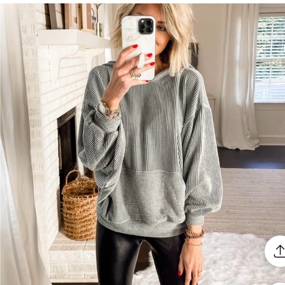 $3/25 Pink Lily Green Ribbed Oversized Hoodie - Picture 8 of 9